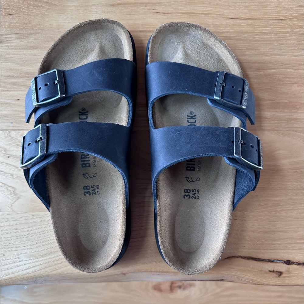 Birkenstock Women’s Crosstown Sandals -NEW- w/o Box or Tags - Size 38